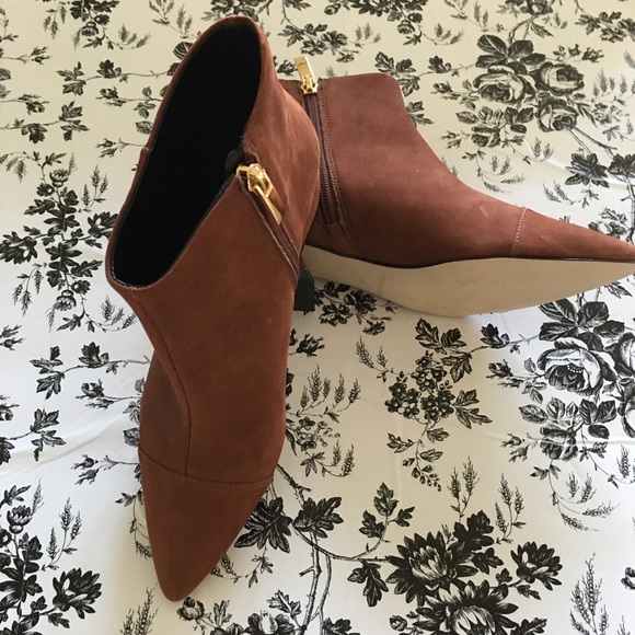 Ava & Aiden Brown Suede Boots Size 5.5M - Picture 7 of 8